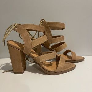 Tan lulu strappy shoes
